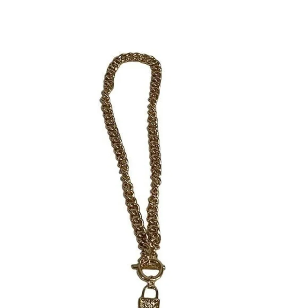 Gold Tone‎ Toggle Clasp Lock Necklace